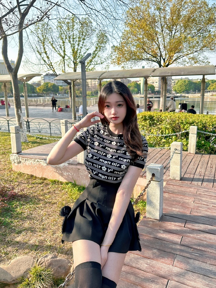 郑怡然的头像