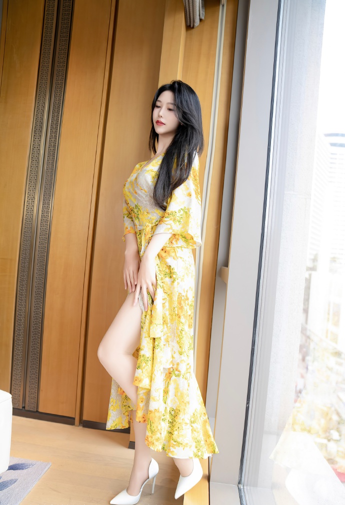 免费看美女隐私部位