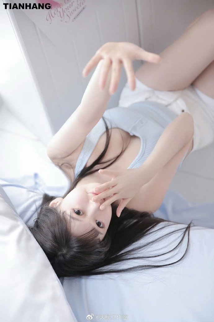 撸撸社在线观看