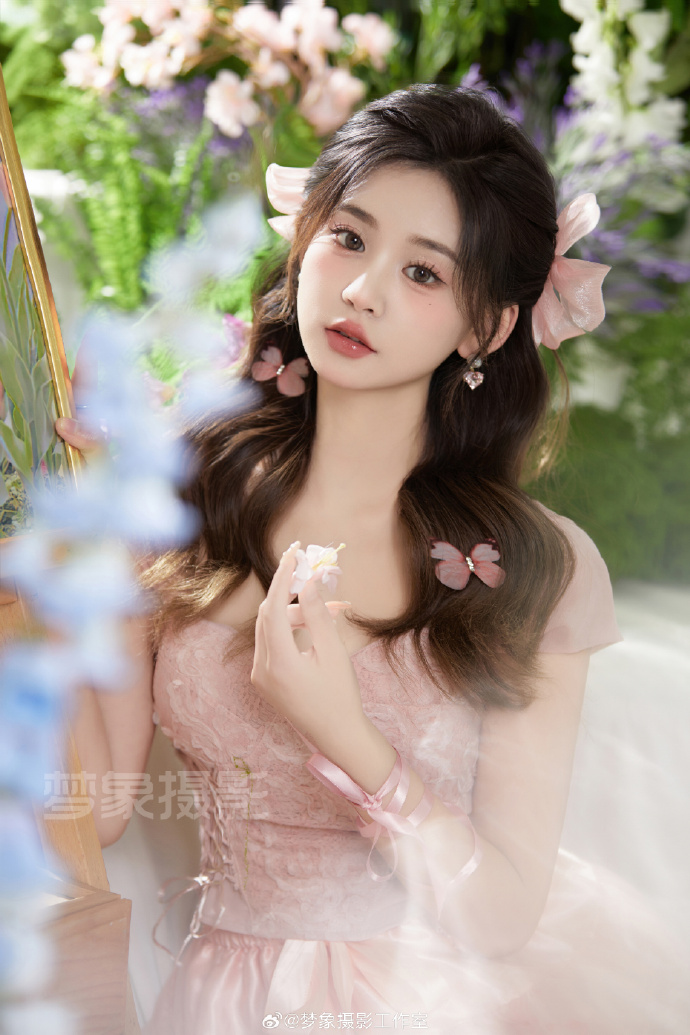 黄播