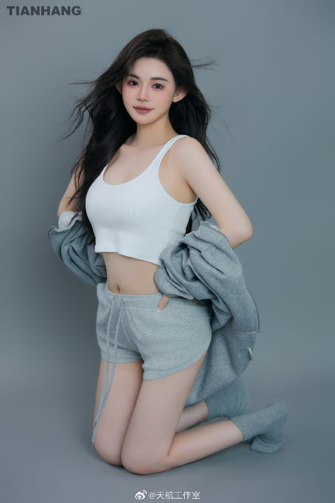 高权威品牌词霸屏：3小时秒收录，移动端流量抢占策略