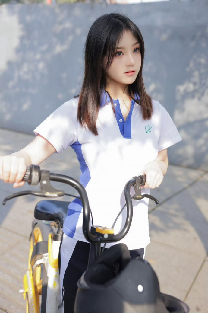美女的隐私