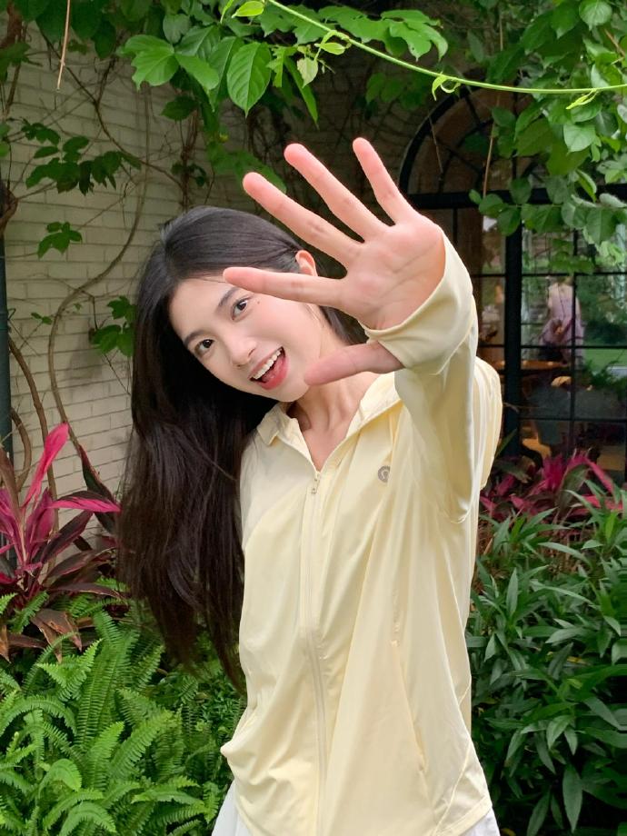 成人网站免费入口