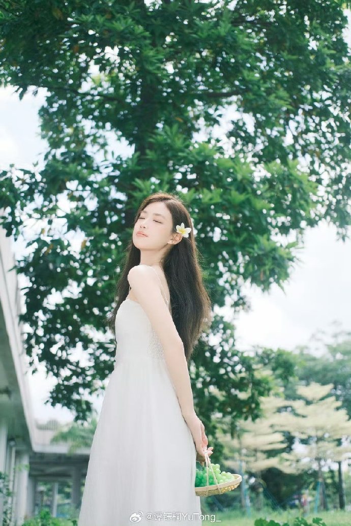 美女扒开让我蜜桃视频网站