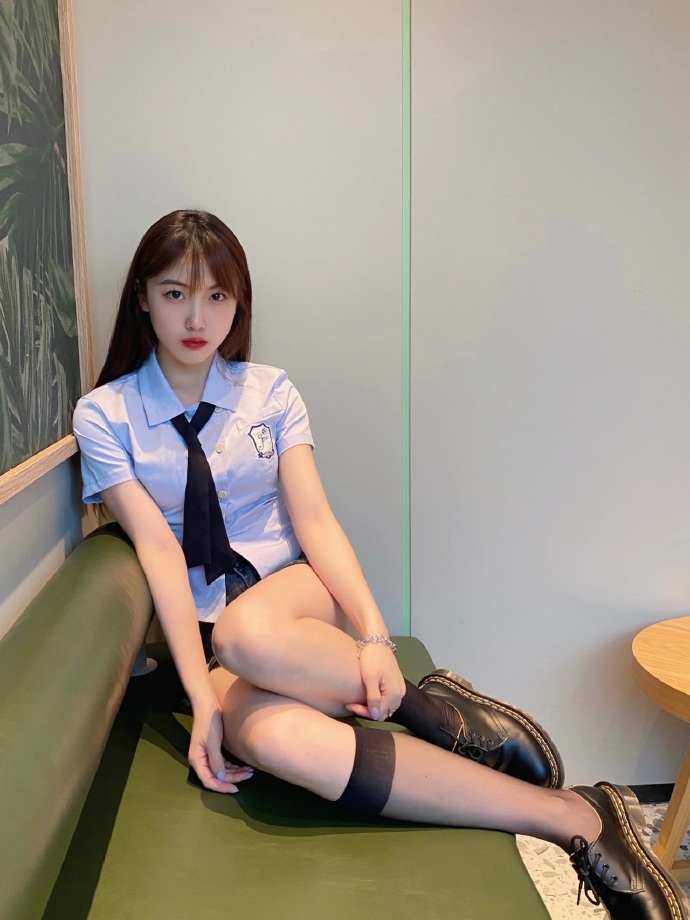 茄子视频在线播放