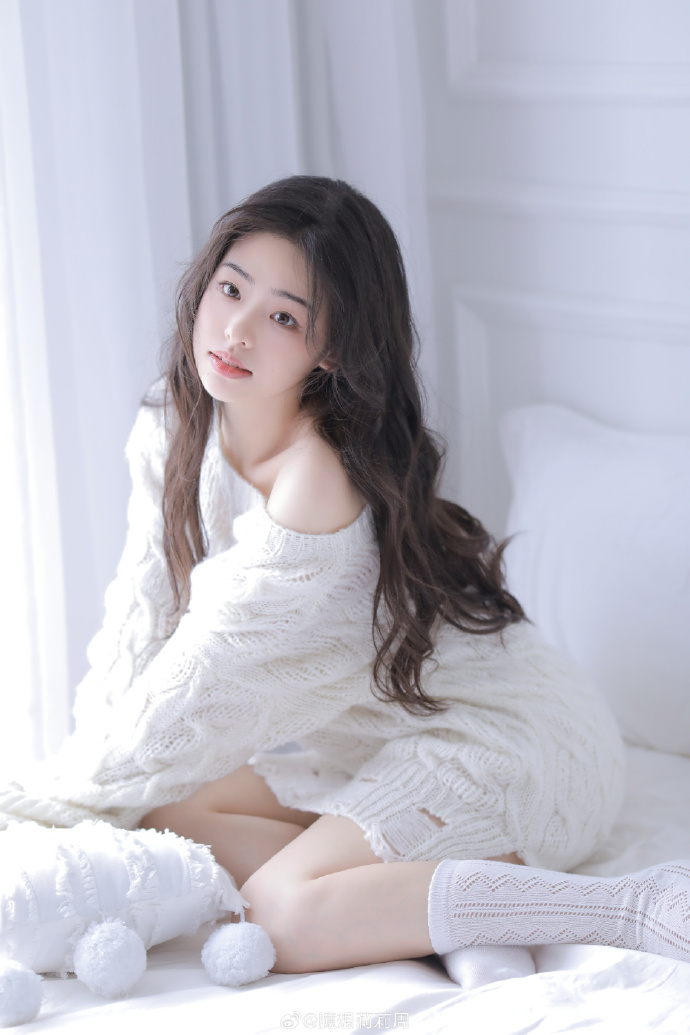 操女生视频