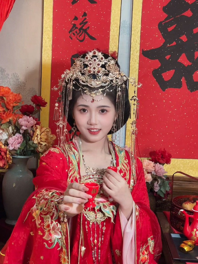 全自动泛域名洗词利器：揭秘泛站结构化数据，蜘蛛零位抓取攻略