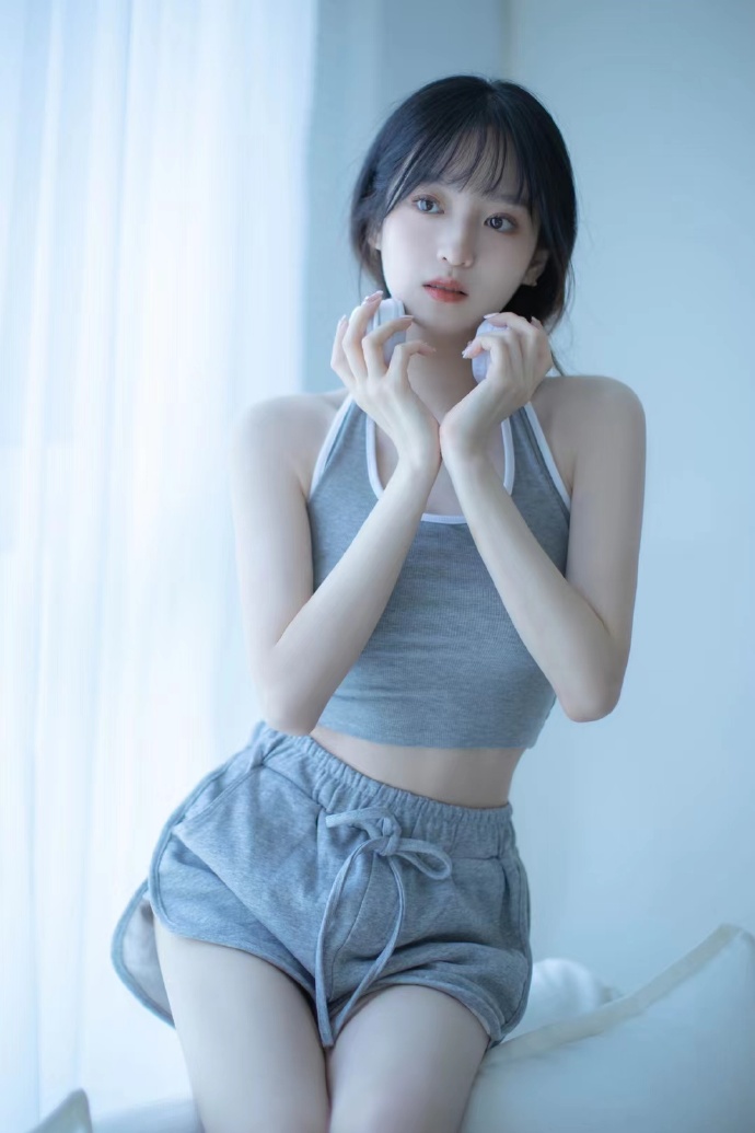 美女的隐私
