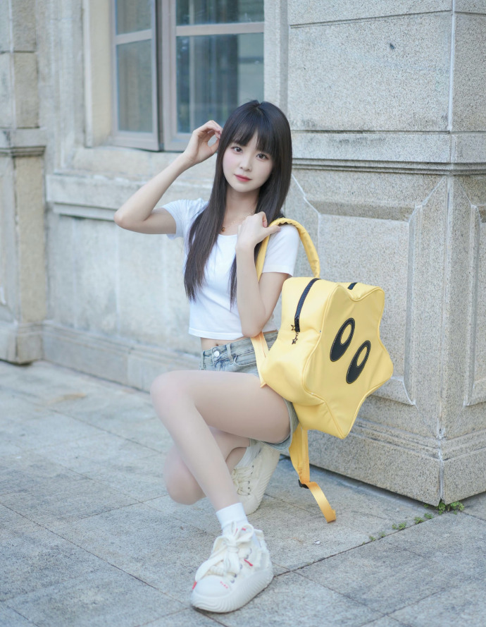 祼女直播